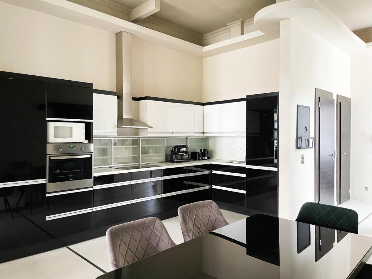 Deluxe Cosmopolitan Apartment Budapest Kültér fotó